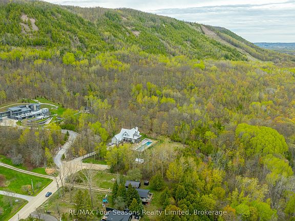 2nd image of 220 Hidden Lake Rd