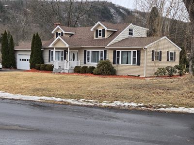 37 Manor Cir, Elmira, NY, 14903