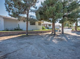 8585 Ohare Rd, Las Vegas, NV 89143