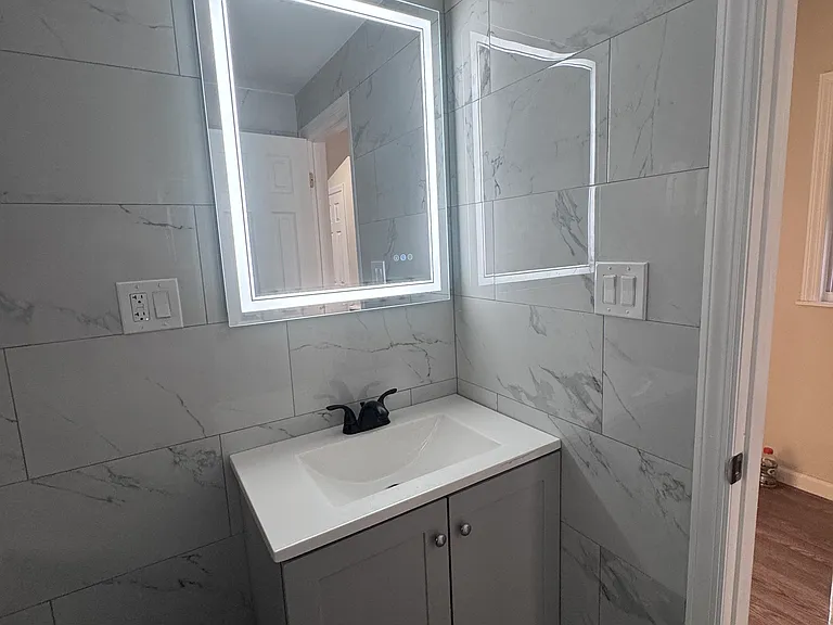 8924 212th St #2 — Photo 3