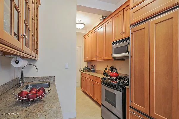 Sold by Corcoran | media 2