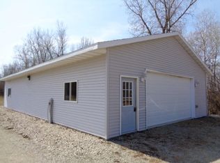 W289 Town Line Rd, Krakow, WI 54137