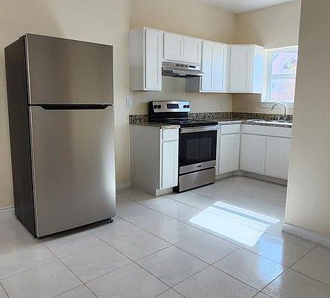 3rd image of 118 Grass Valley Rd #110