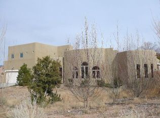 2167 Manuel Medrano Rd, Santa Fe, NM 87505