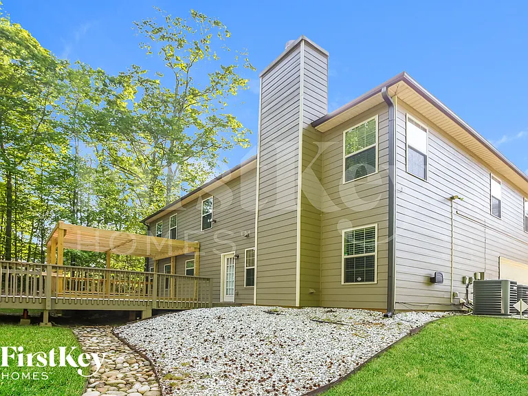 254 Cypress Pl — Photo 18