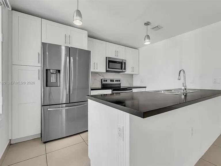 25871 SW 139th Ct #25871 — Photo 6