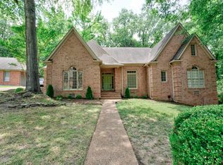 330 Brook Ridge Dr, Cordova, TN 38018