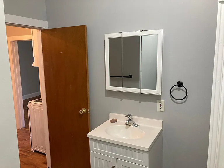 32 Kingman St #5 — Photo 9