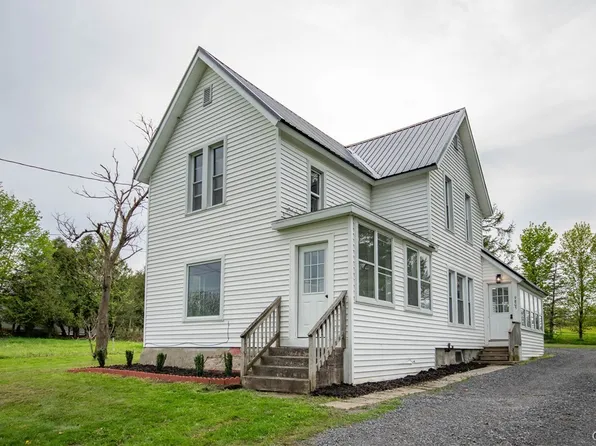 9805 Maple Ave, Copenhagen, NY 13626