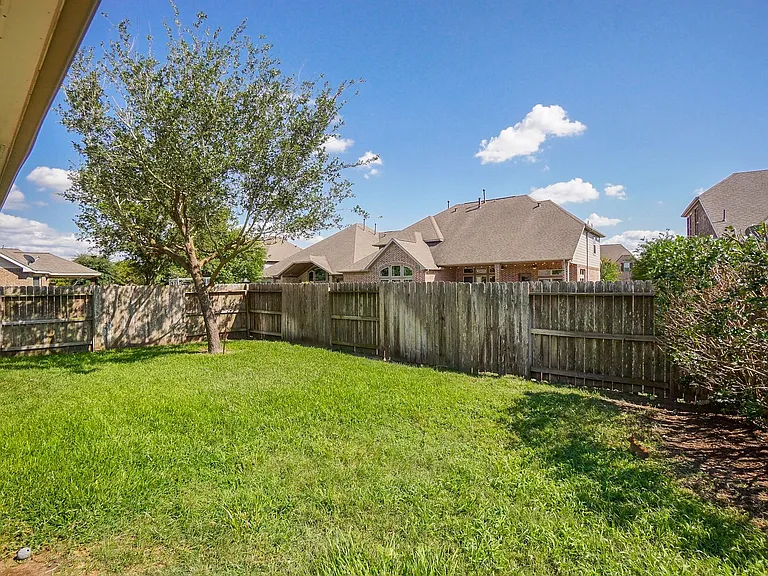 28515 Pleasant Forest Dr — Photo 30