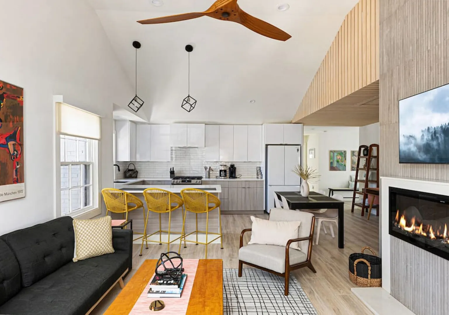 The Gallery | Designer 3BR Near South End — Photo 1