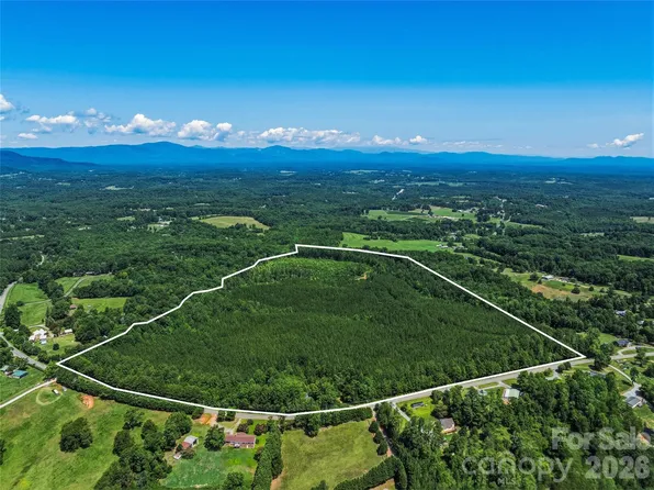 6783 Peniel Rd, Tryon, NC 28782