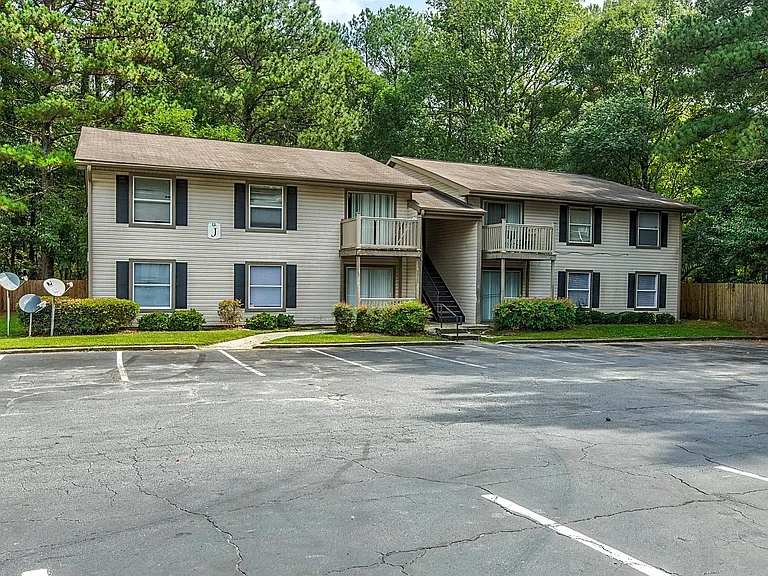 Flint River Apartment Homes — Photo 20