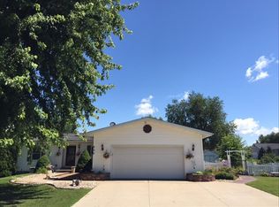 205 Sarahs Cir, Rockland, WI 54653