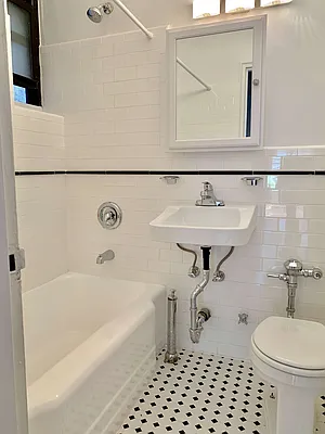 Rented by David M. Atkinson, LREB | media 24