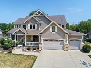 15953 S Hometown Dr, Plainfield, IL 60586