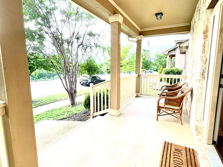719 Heritage Springs Trl — Photo 25