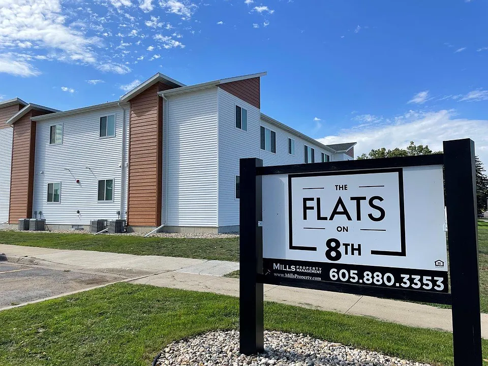Flats on 8th