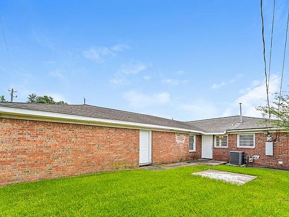 4th image of 809 Sage Dr