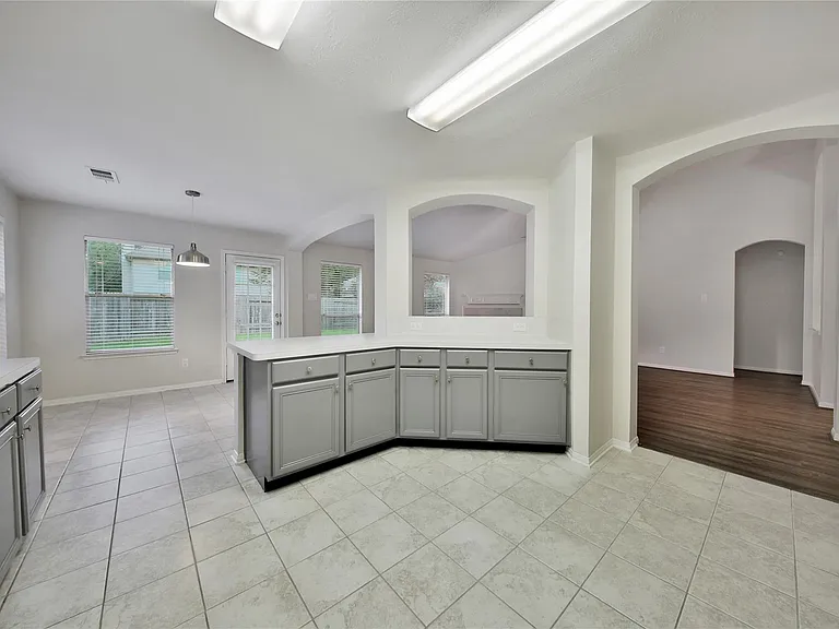 17210 Red River Trl — Photo 12