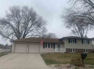 2204 Fairview Dr, Norfolk, NE 68701