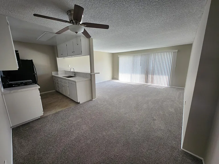 323 Obispo Ave #206 — Photo 3