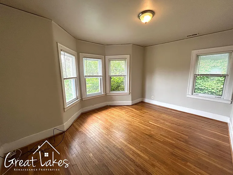 2531 Pingree St — Photo 13