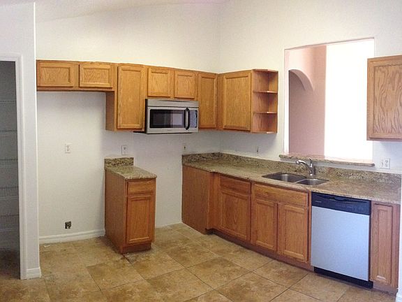 2nd image of 603 Wallaby Ln