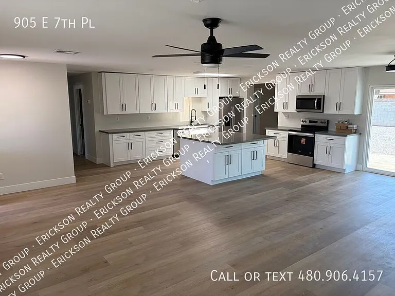 905 E 7th Pl — Photo 16