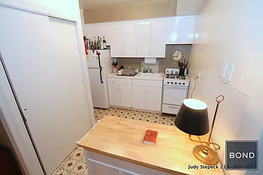 Rented by Bond New York