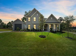 551 Black Bronco Rd, Magnolia, TX 77354