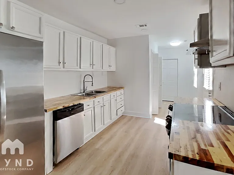1283 Gus Thornhill Jr Dr — Photo 2