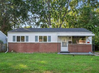 1369 Candlewood Ln, Ypsilanti, MI 48198