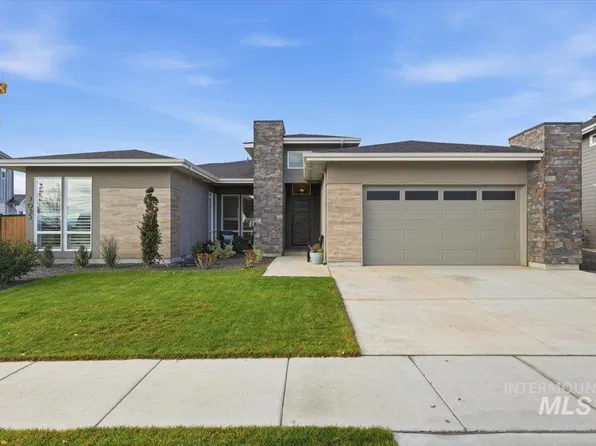7035 Campolina Way, Star, ID 83669