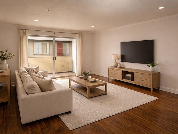 5th image of 1517 Armacost Ave APT 102