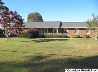 901 Section Line Rd, Albertville, AL 35950