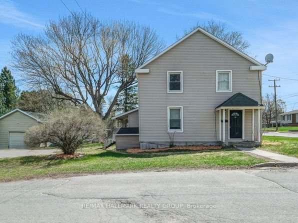 20 Brock St S, Perth, ON K7H 1Z2
