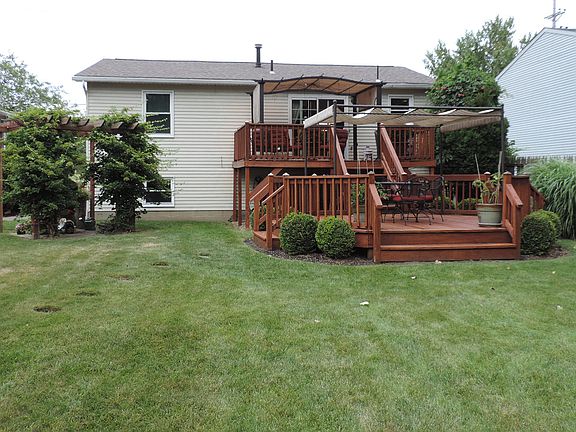2nd image of 2208 Emerson Ave