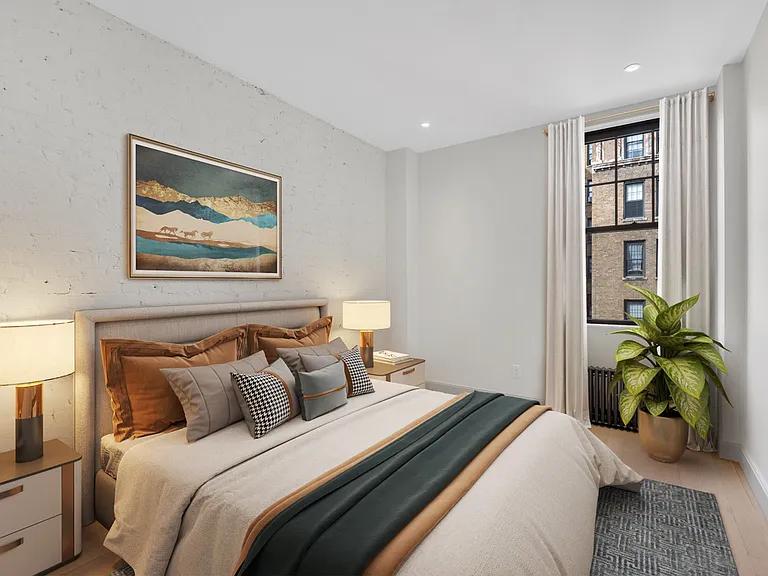 56 W 11th St #9FW — Photo 3