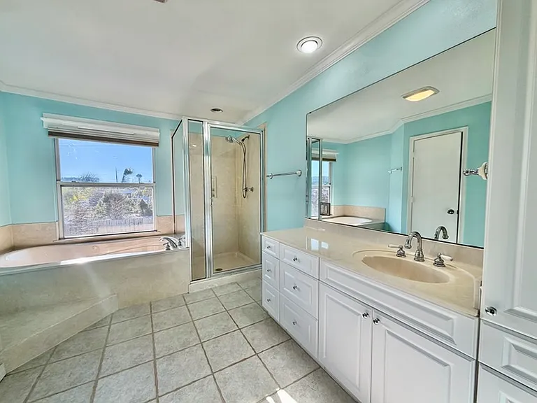 723 Sailfish Dr — Photo 17