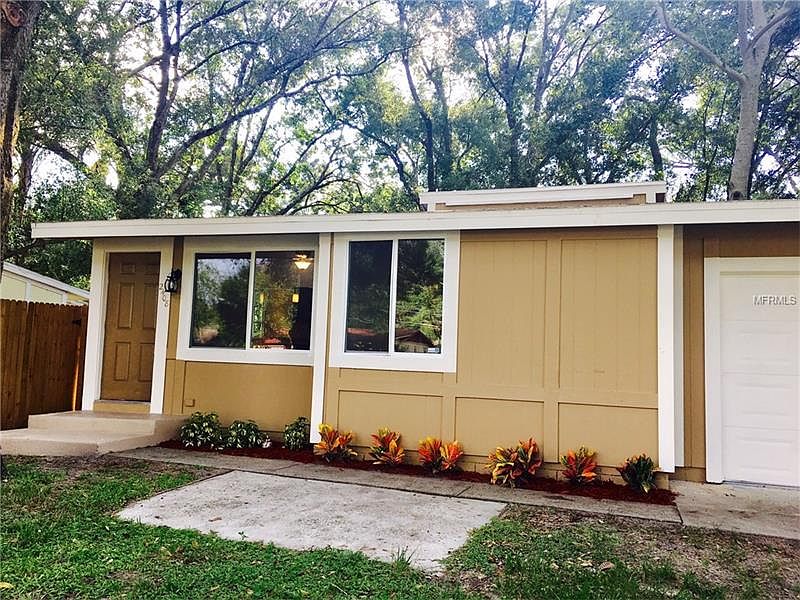 1st image of 2408 S Lake Ave