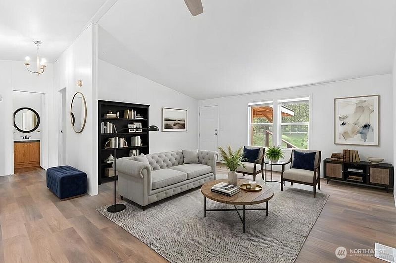 5th image of 700 N Reed Street #30