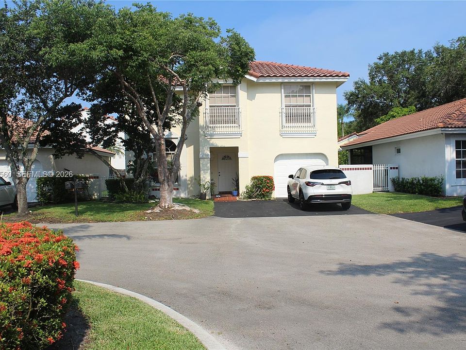 1st image of 1335 Seagrape Cir
