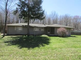 4022 Bradley Brownlee Rd, Cortland, OH 44410