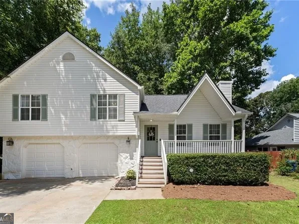 4120 Chanticleer Dr NW, Kennesaw, GA 30152