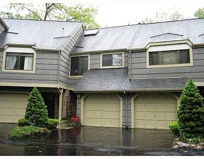 165 Treetop Cir photo 1