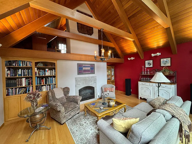 16459 Fairway Dr — Photo 7
