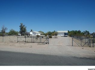 25513 Pendleton Way, Bouse, AZ 85325