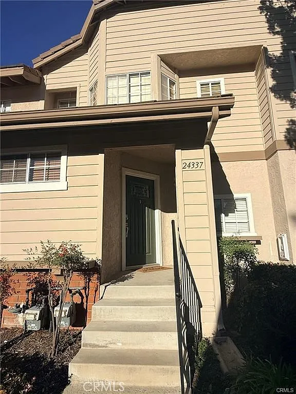 2 bed, 2.5 bath, 1270 sqft, $3,500 — Photo 1