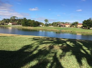 201 Kings Blvd APT 7, Sun City Center, FL 33573